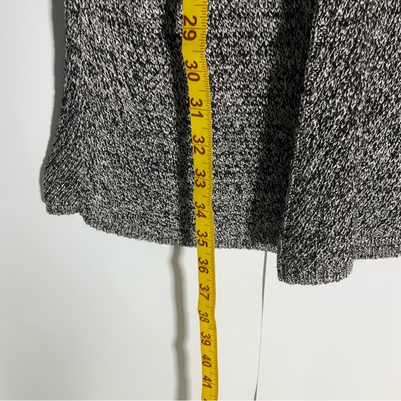 Andrea Jovine NWT’s Silver Combo Form Fitting V-Neck w/Strap Mini Dress Size SM - Picture 13 of 13